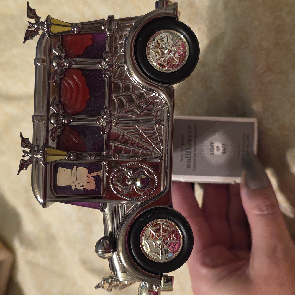 Bath & Body Works Halloween 2024 Hearse Projector Wallflower Plug-In NEW Spooky